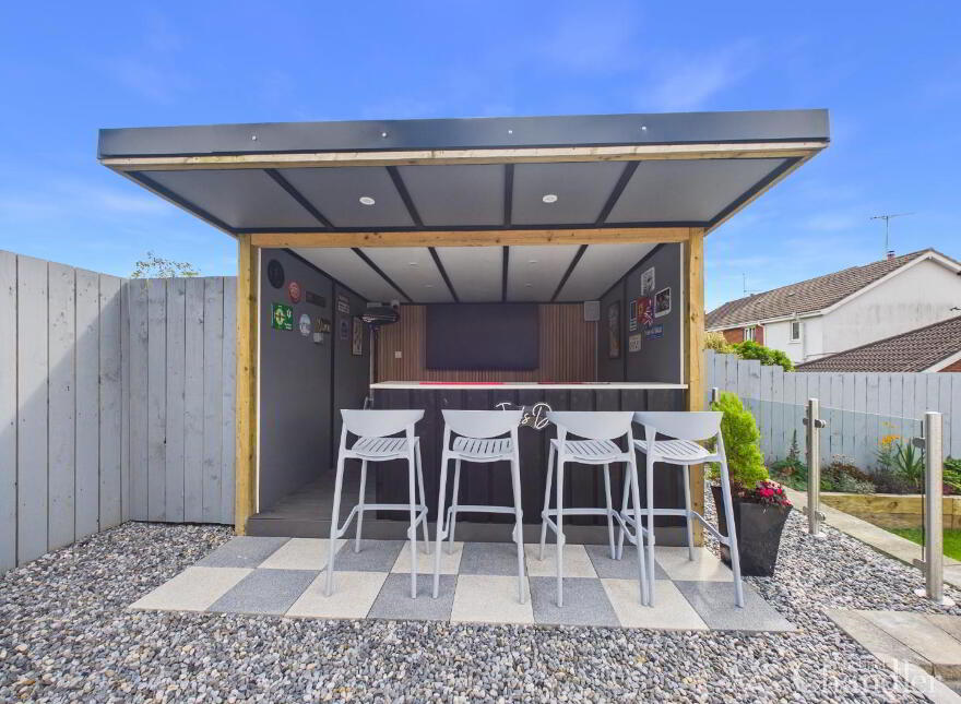 45 Moyra Drive, Saintfield, Ballynahinch, BT24 7AF
