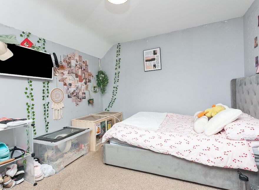 141 Ballantine Gardens, Hillhall Road, Lisburn, BT27 5FJ