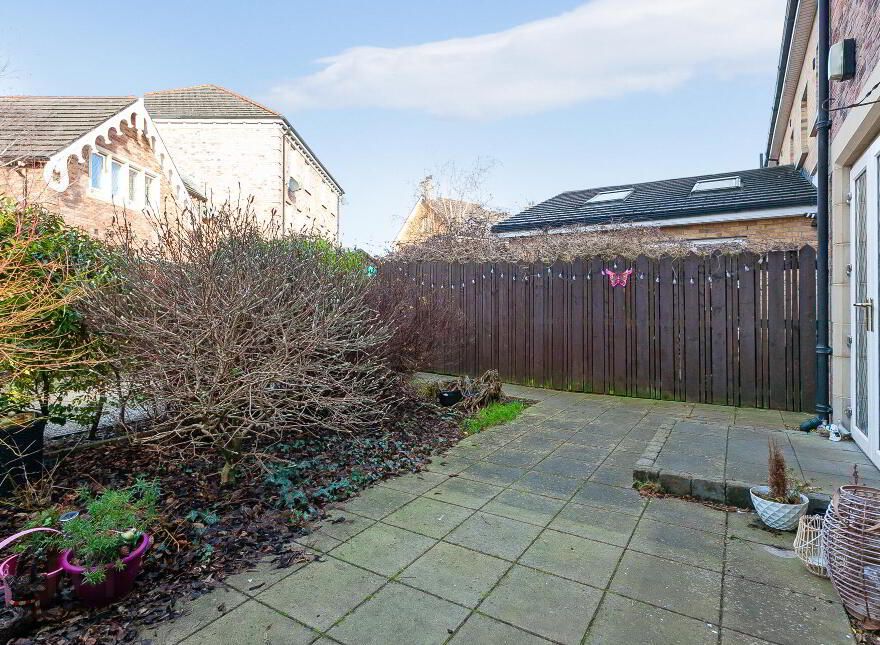 141 Ballantine Gardens, Hillhall Road, Lisburn, BT27 5FJ