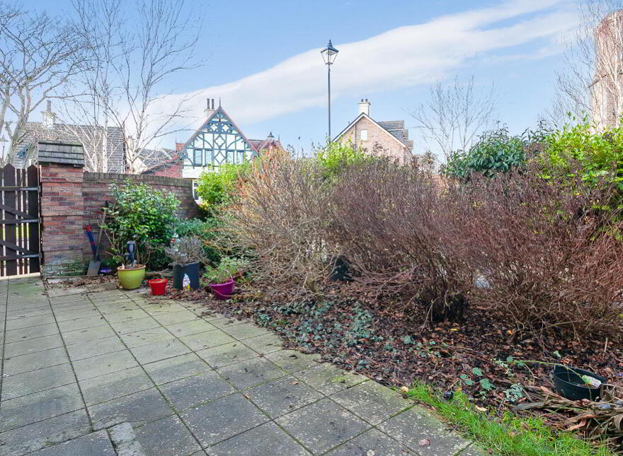 141 Ballantine Gardens, Hillhall Road, Lisburn, BT27 5FJ