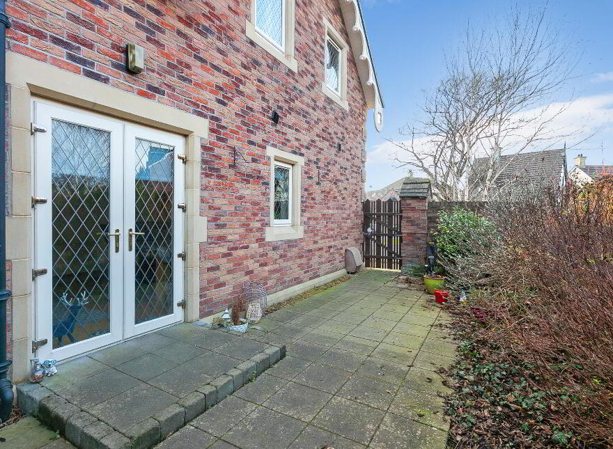 141 Ballantine Gardens, Hillhall Road, Lisburn, BT27 5FJ