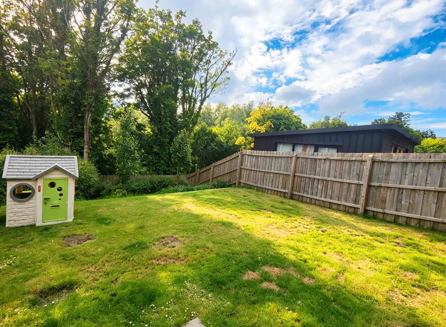 19 Mill Valley Lodge, Belfast, BT14 8FU