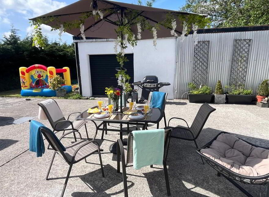Ashburton Grove, Ballaghaderreen, F45PX88