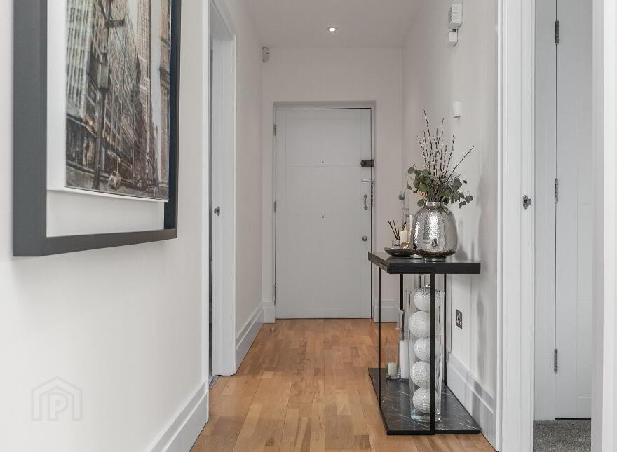 E13 The Elms, 77B Malone Road, Belfast, BT9 6SB