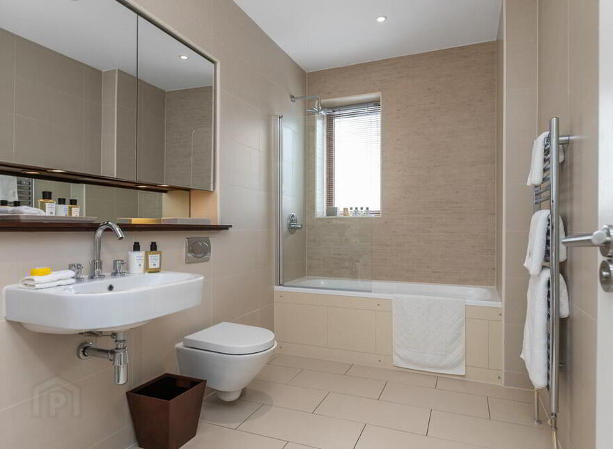 E13 The Elms, 77B Malone Road, Belfast, BT9 6SB