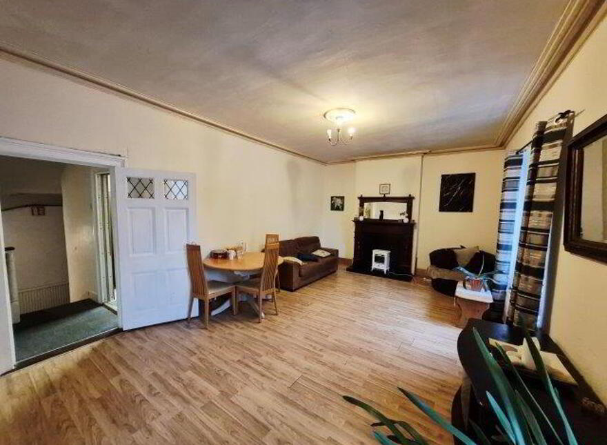 Main Street, Manorhamilton, F91K2C2