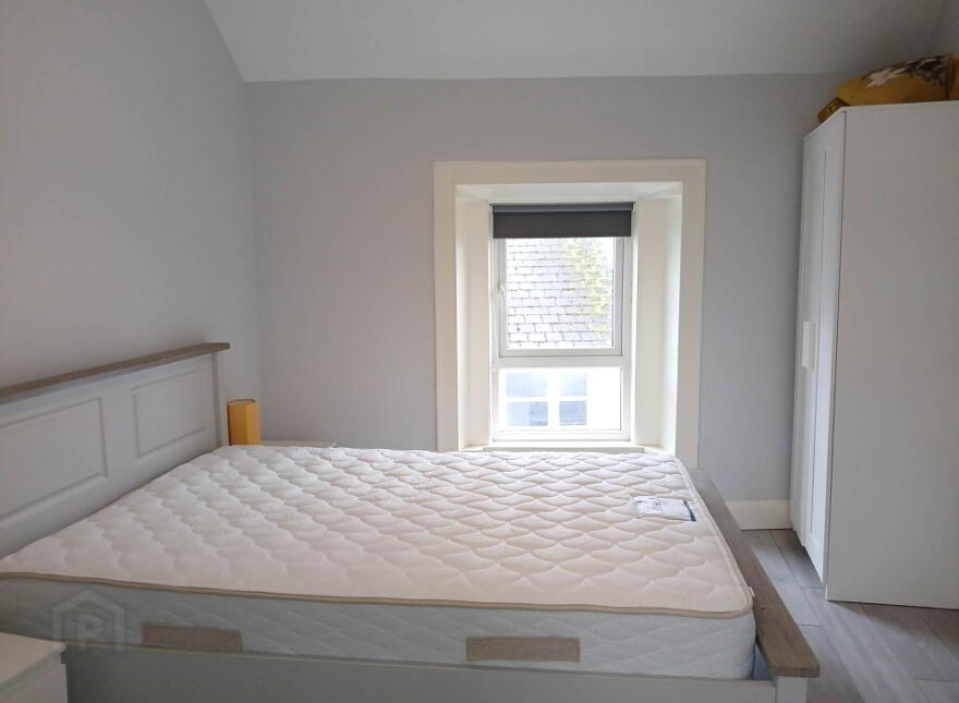 Apartment, Mardyke Street, Athlone, N37N793