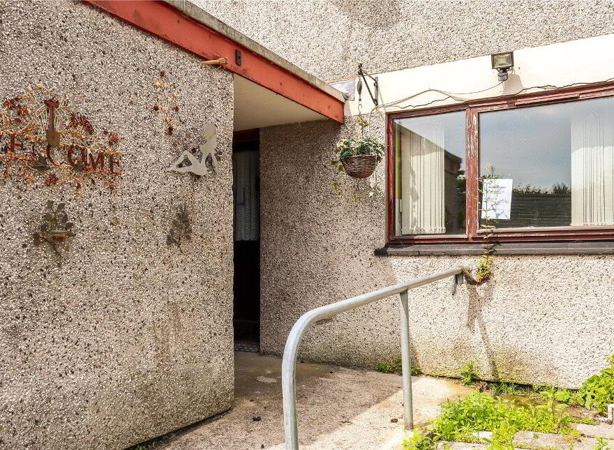 14 Oakburn, Newpark, Antrim, BT41