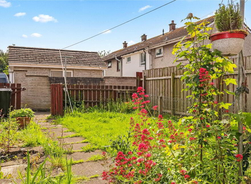 14 Oakburn, Newpark, Antrim, BT41