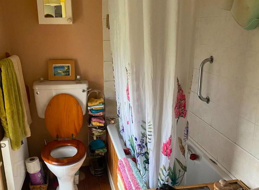 Upper Kilquane, Ballydavid, Dingle, V92C1K0
