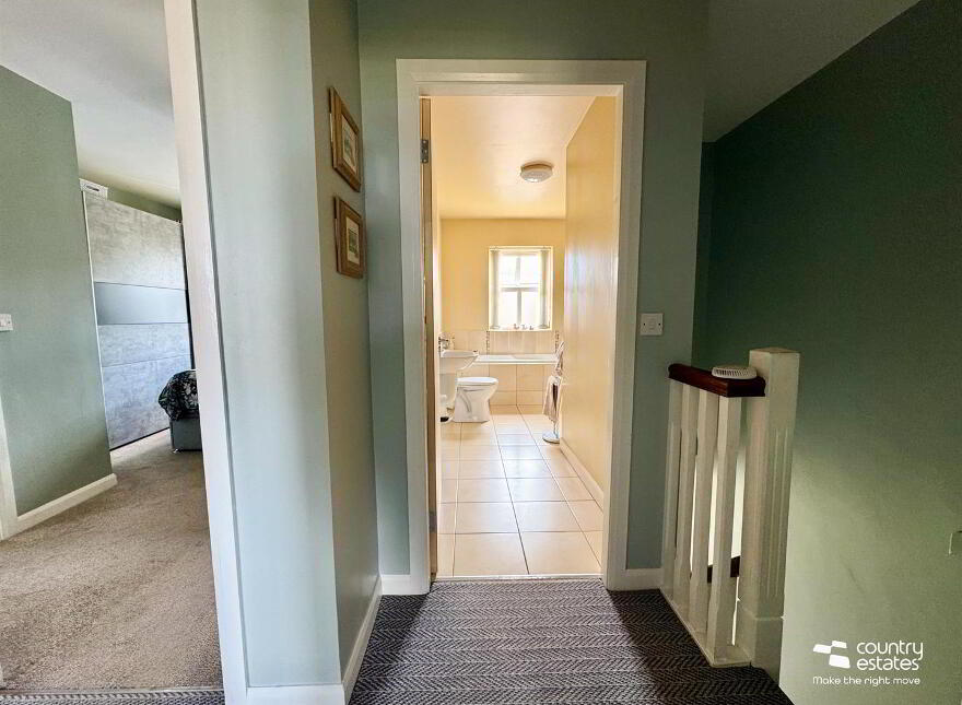 11 Mounthill Manor, Larne, BT40 3FB