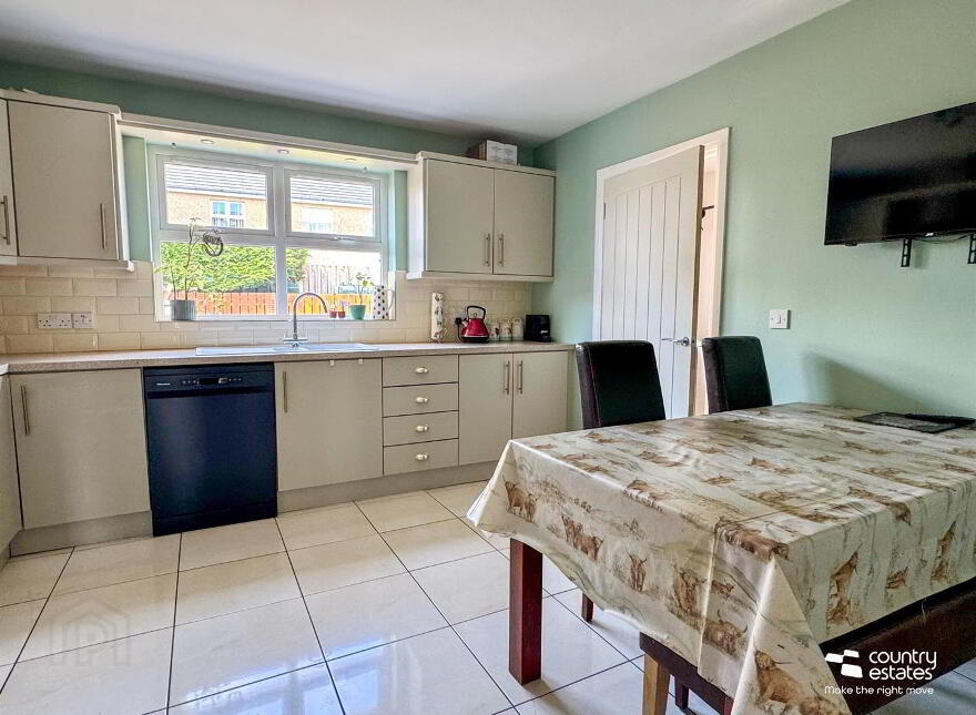 11 Mounthill Manor, Larne, BT40 3FB