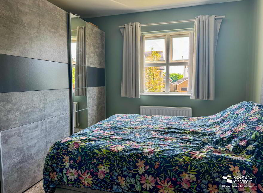 11 Mounthill Manor, Larne, BT40 3FB