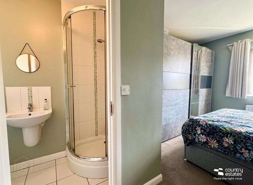 11 Mounthill Manor, Larne, BT40 3FB