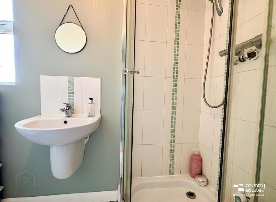 11 Mounthill Manor, Larne, BT40 3FB