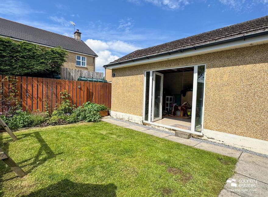 11 Mounthill Manor, Larne, BT40 3FB