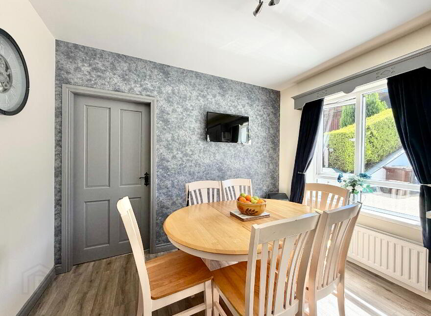 11 Castle Court, Newtownstewart, Omagh, BT78 4JP