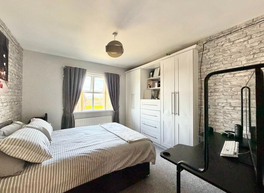 11 Castle Court, Newtownstewart, Omagh, BT78 4JP