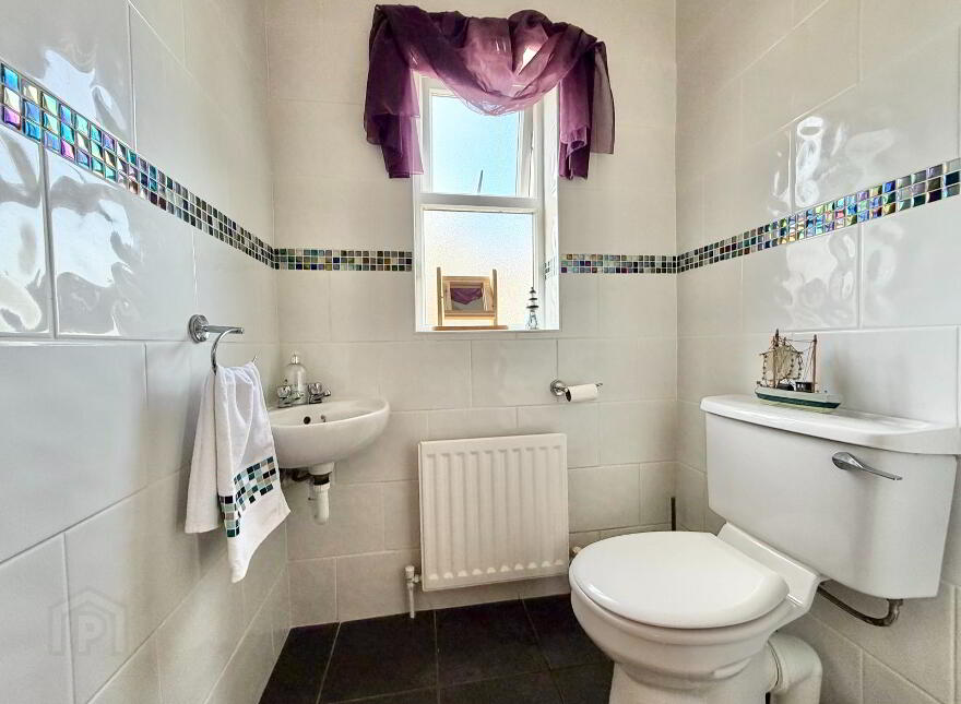 11 Castle Court, Newtownstewart, Omagh, BT78 4JP