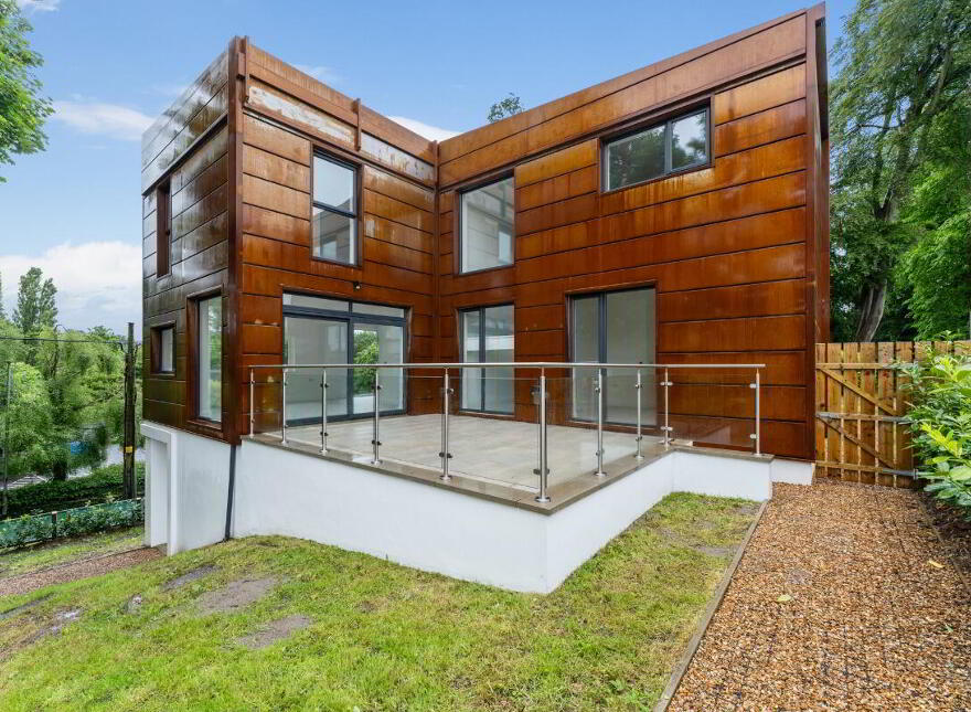 The Qube, 11 Hazelwood Avenue, Derry, BT47 2NX