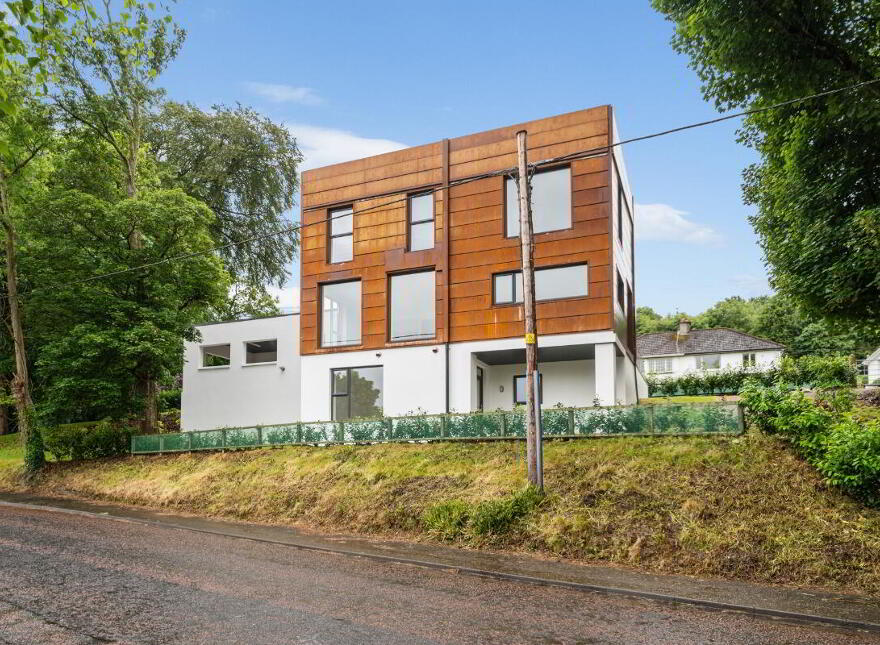 The Qube, 11 Hazelwood Avenue, Derry, BT47 2NX