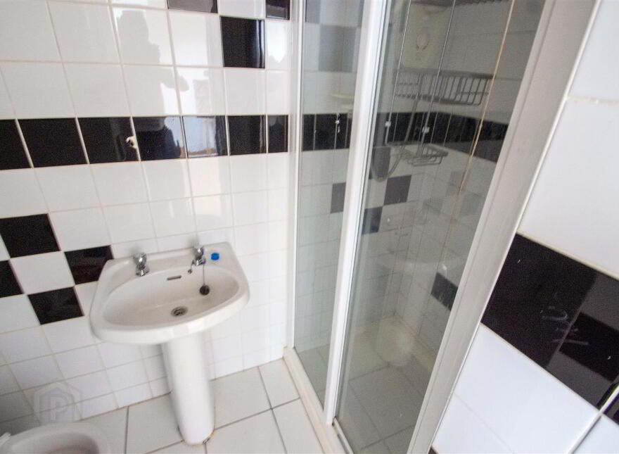 7 Hannahstown Hill, Hannahstown, Belfast, BT17 0LT