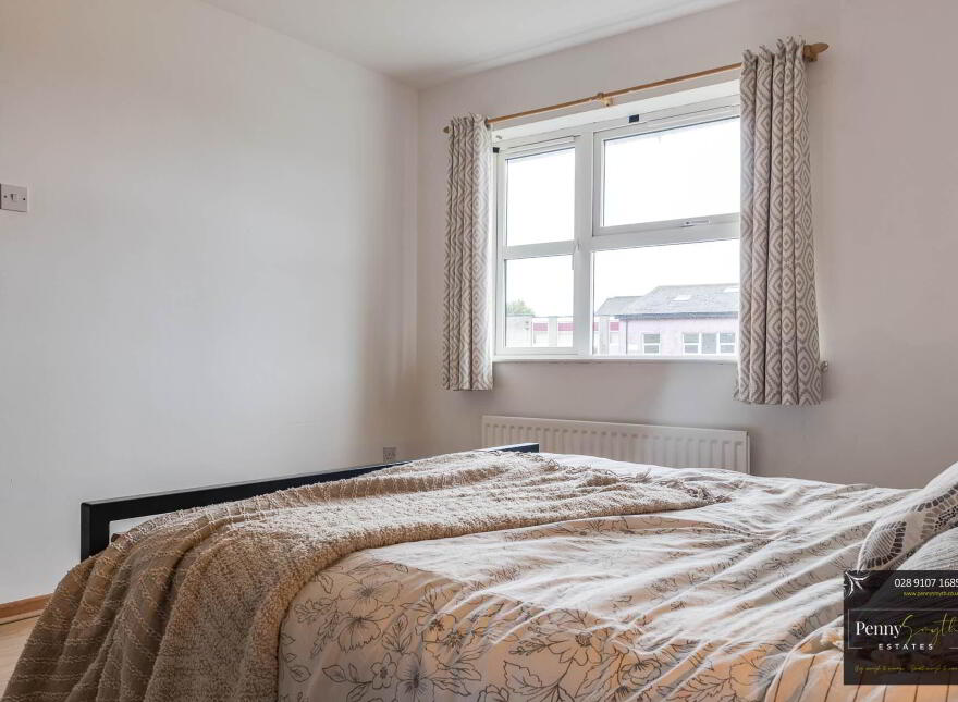 58 Meadowvale Crescent, Bangor, BT19 1HX
