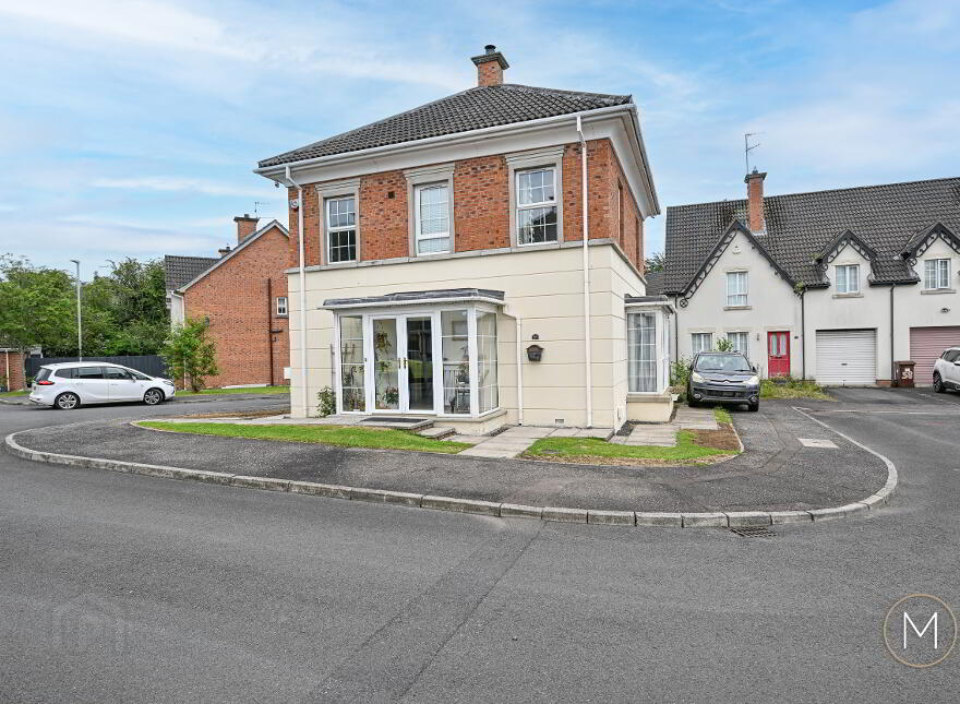 56 Carnbeg Dale, Antrim, BT41 4RE
