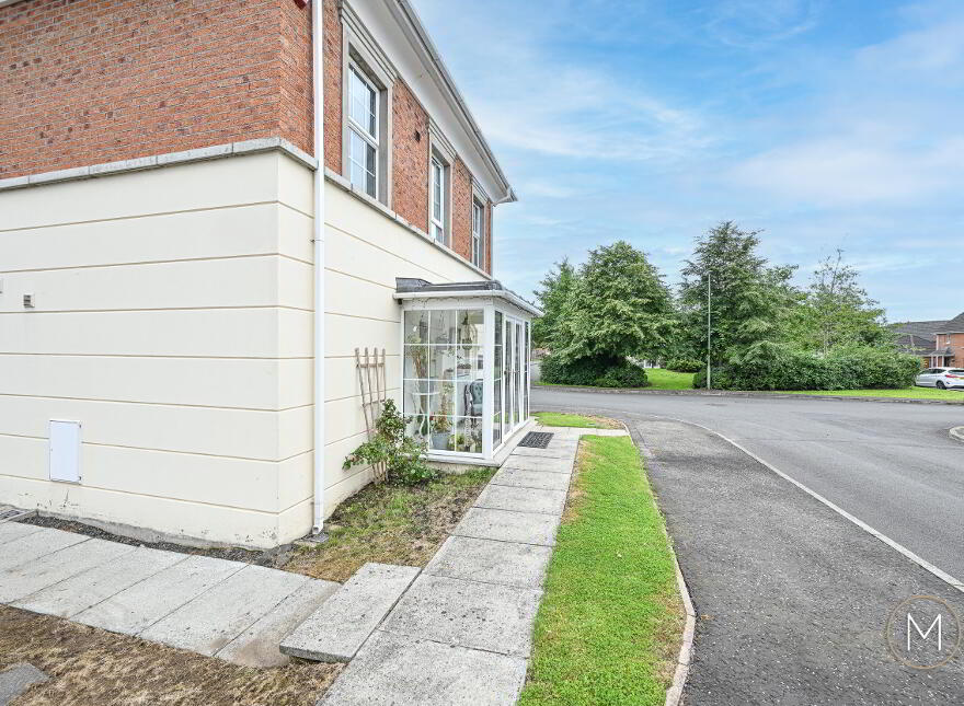 56 Carnbeg Dale, Antrim, BT41 4RE
