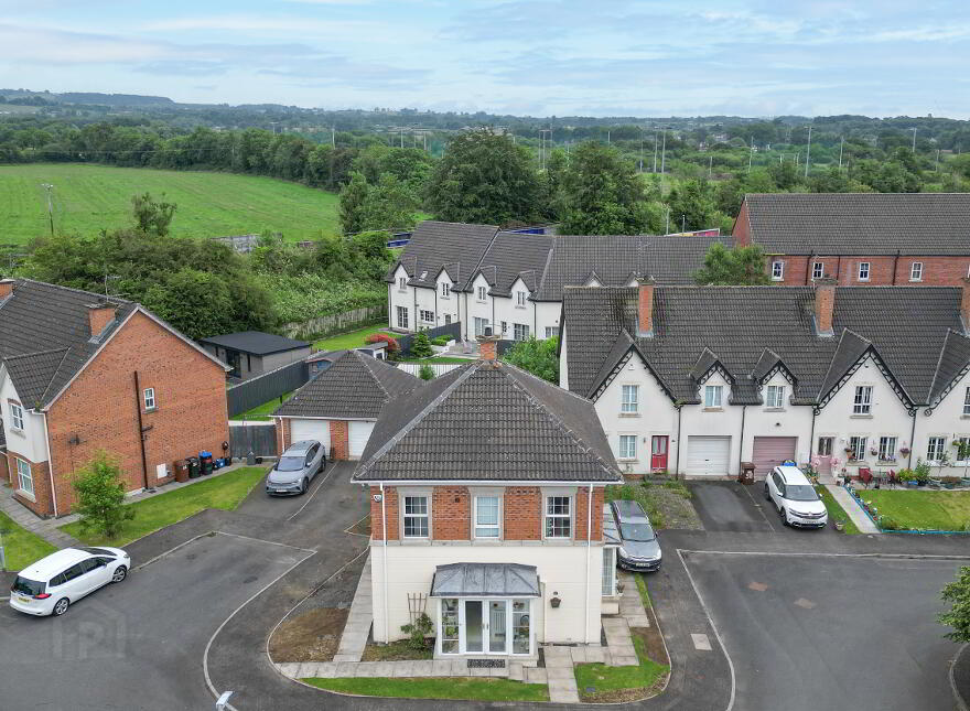 56 Carnbeg Dale, Antrim, BT41 4RE