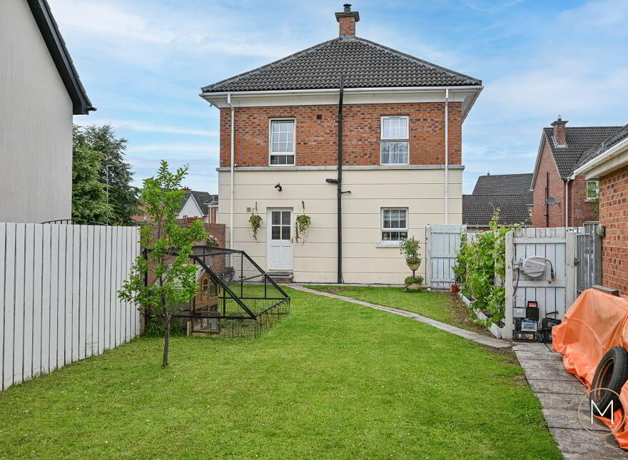 56 Carnbeg Dale, Antrim, BT41 4RE