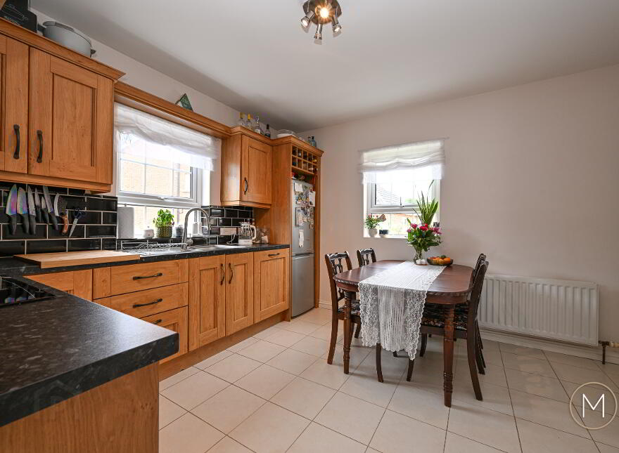 56 Carnbeg Dale, Antrim, BT41 4RE