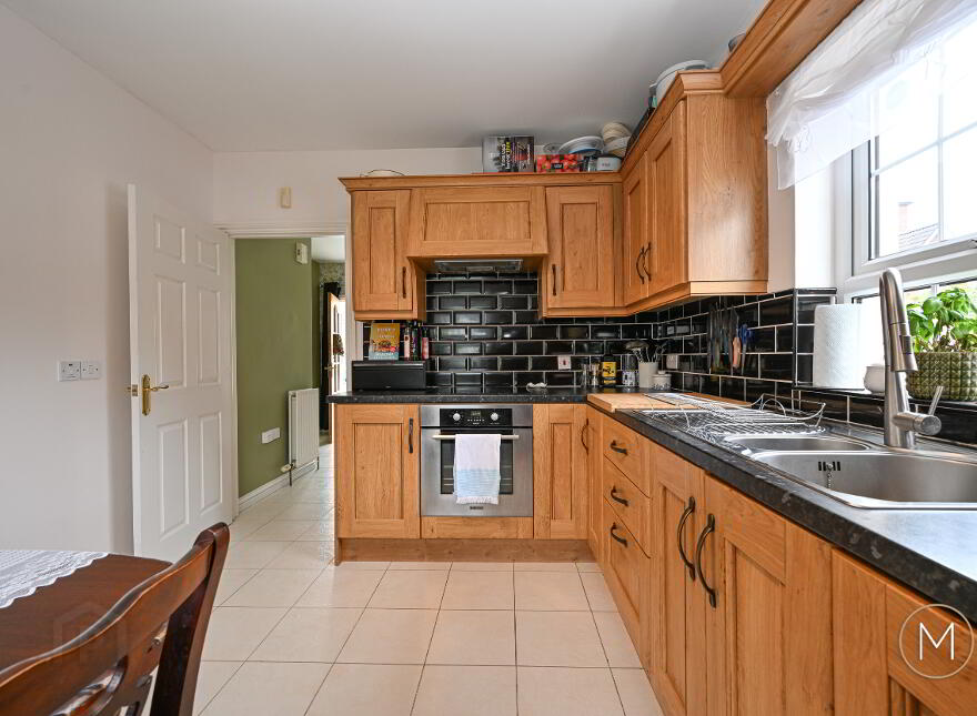 56 Carnbeg Dale, Antrim, BT41 4RE