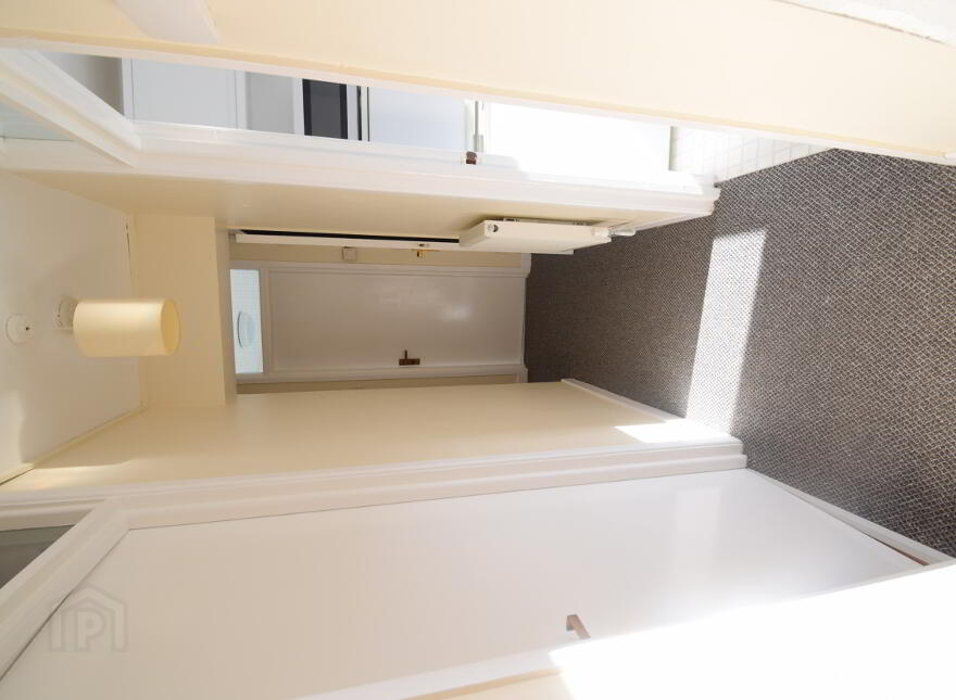 1D Stranmillis Court, Stranmillis, Belfast, BT9 5EU