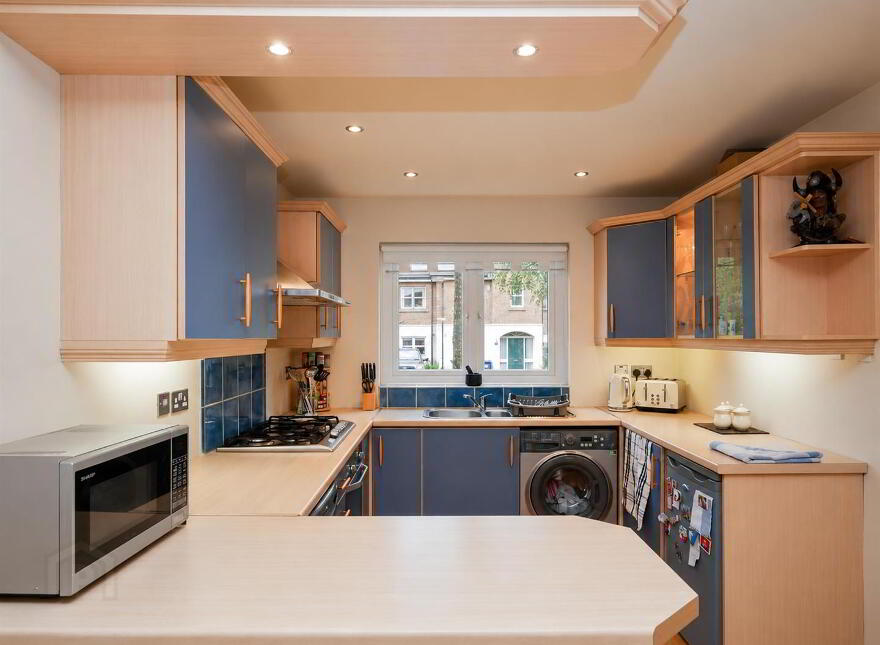 11a Ardenlee Way, Ravenhill Road, Belfast, BT6 8QW