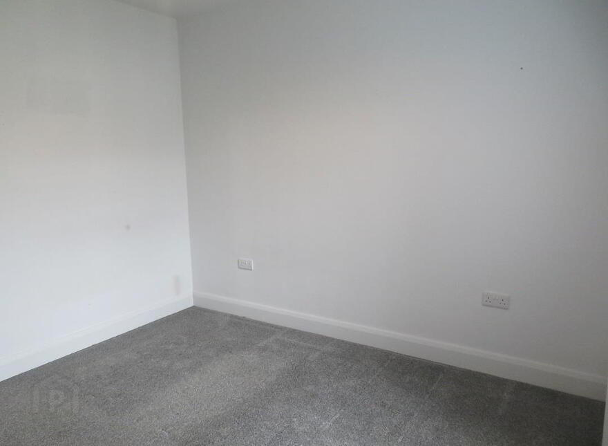 28 Foxwood Hall, Lurgan, BT66 7XS