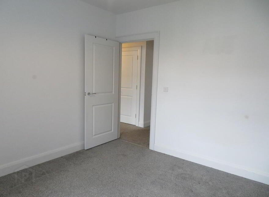 28 Foxwood Hall, Lurgan, BT66 7XS