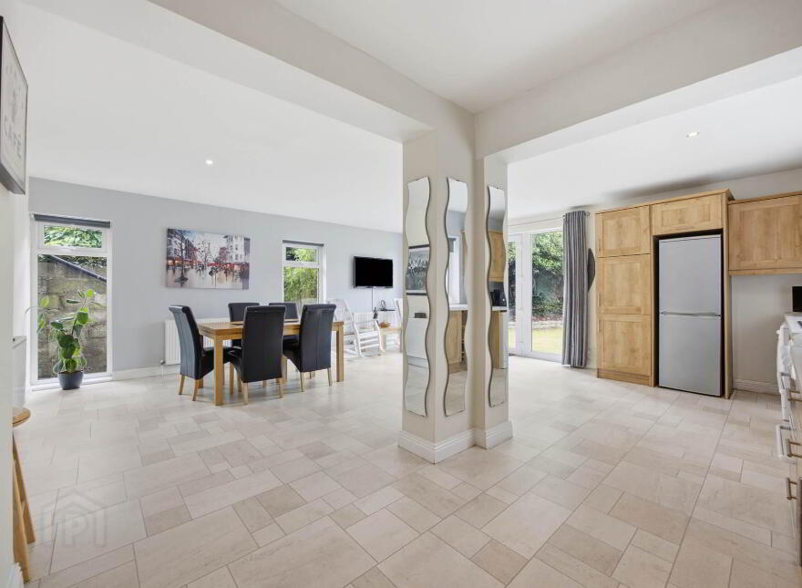 8 Dromlee Crescent, Beaumont, Dublin, D09PD85