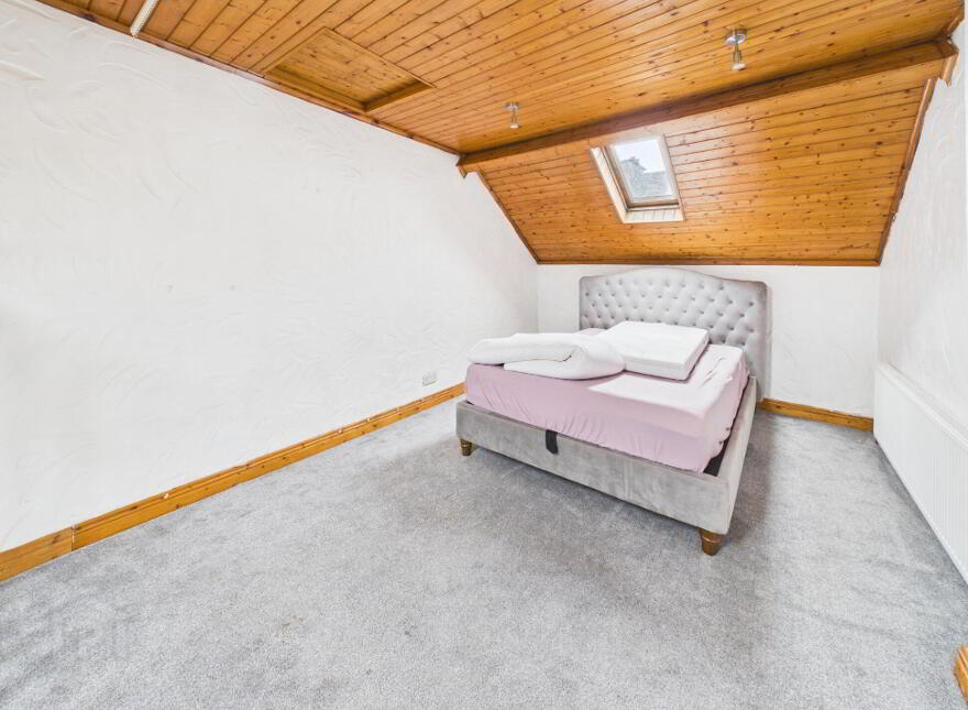 6 McDonagh St, Nenagh, E45YA31