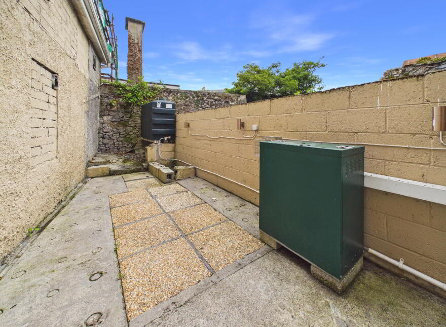 6 McDonagh St, Nenagh, E45YA31