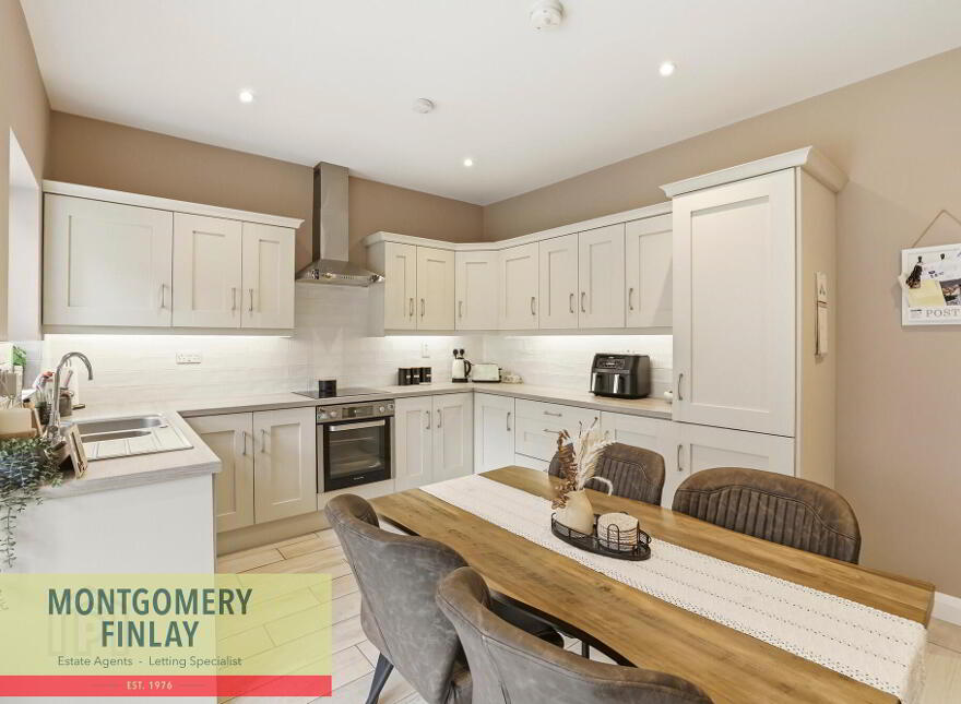 26 Lough View Meadows, Enniskillen, BT74 5PL