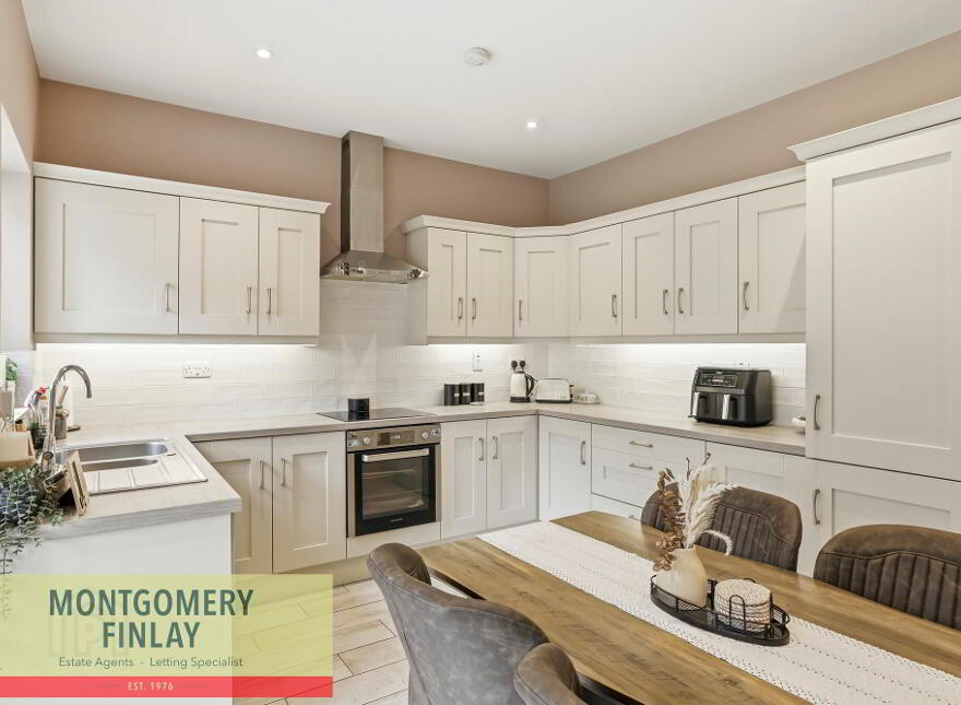 26 Lough View Meadows, Enniskillen, BT74 5PL