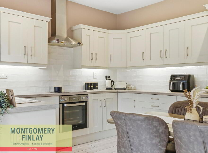 26 Lough View Meadows, Enniskillen, BT74 5PL