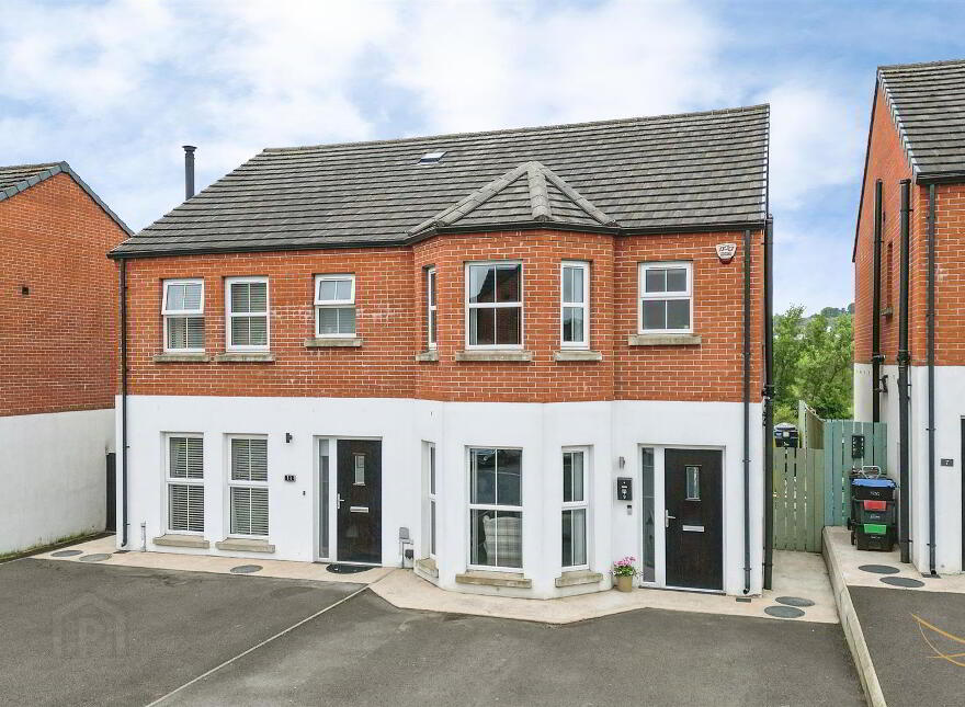9 Henryville Drive, Ballyclare, BT39 9XW