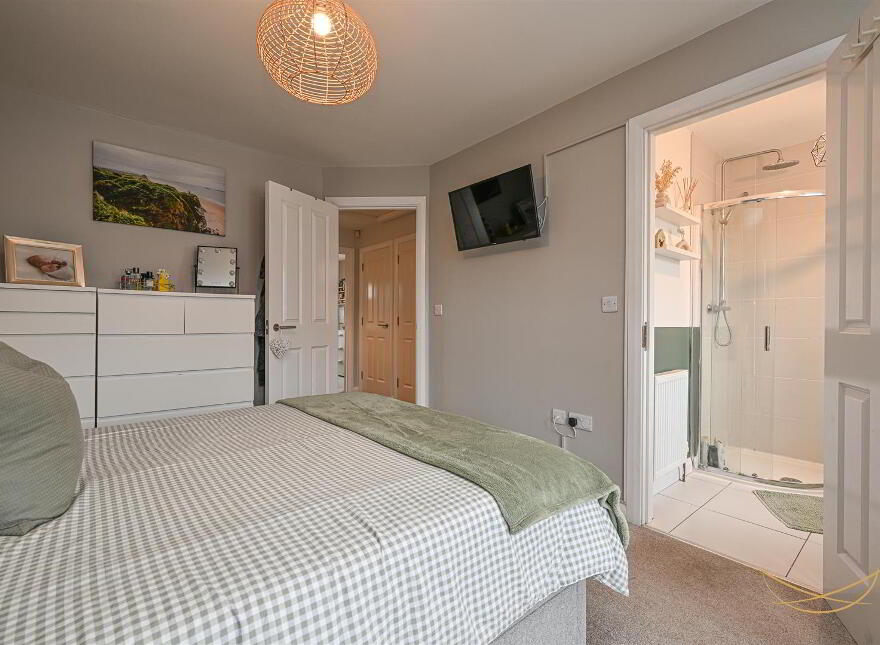 9 Henryville Drive, Ballyclare, BT39 9XW