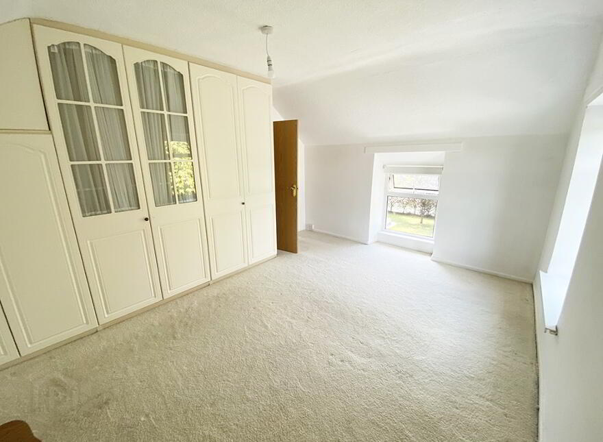 83 Knockgorm Road, Banbridge, BT32 3TE