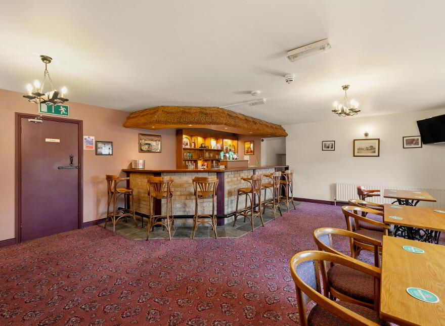 Nurney Inn, Main St, Nurney, R93AH95