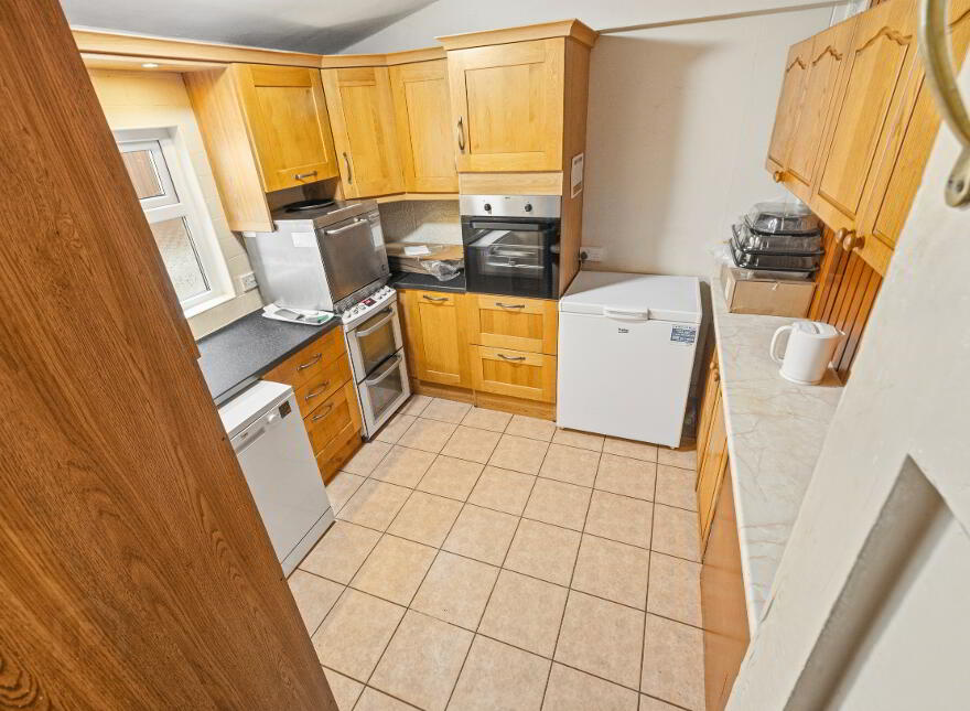 Nurney Inn, Main St, Nurney, R93AH95