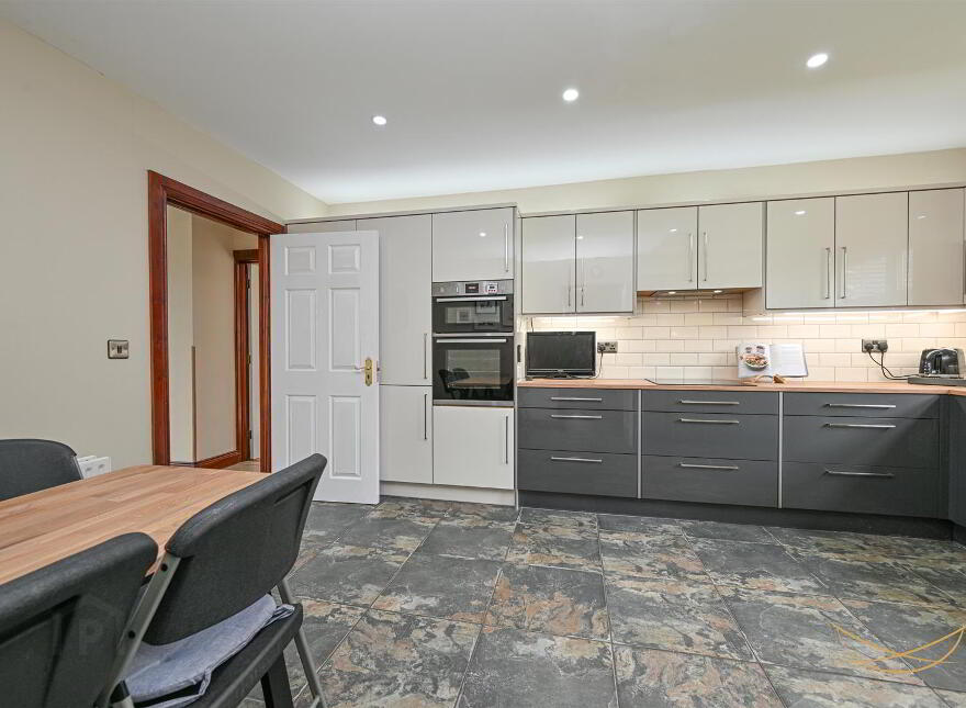 2 Dermont Crescent, Newtownabbey, BT36 4NZ