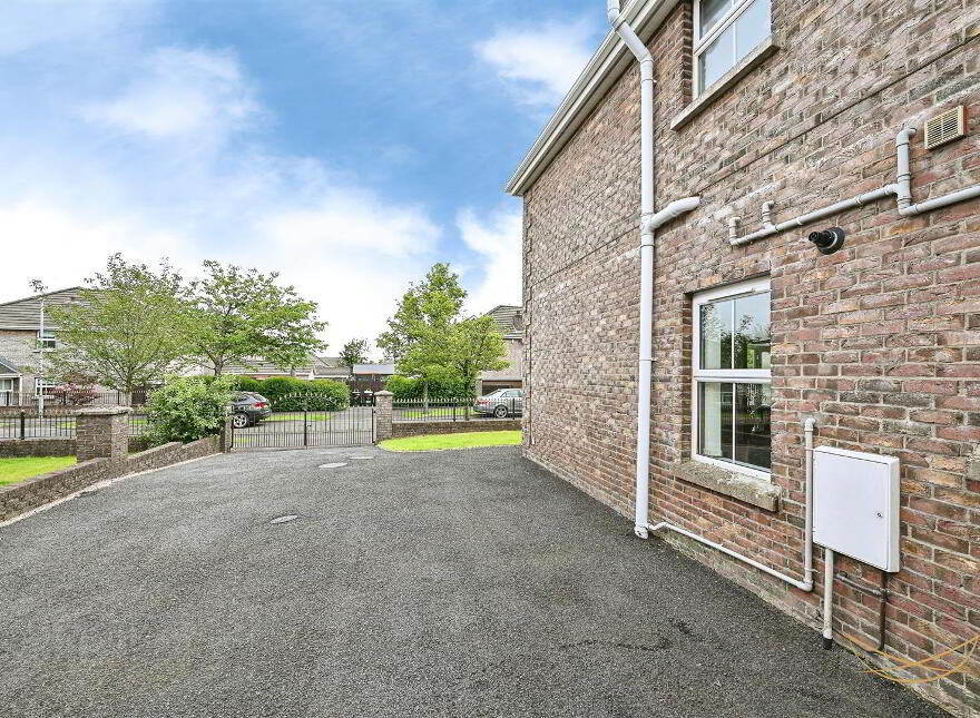 2 Dermont Crescent, Newtownabbey, BT36 4NZ